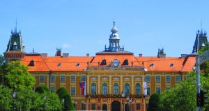 Rekonstruiše se atrijum Županije